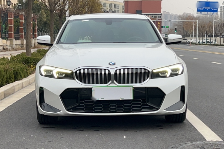 宝马3系 2023款 320Li M运动套装车身外观6004