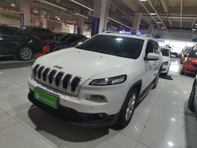 Jeep 自由光 2016款 2.0L 优越版