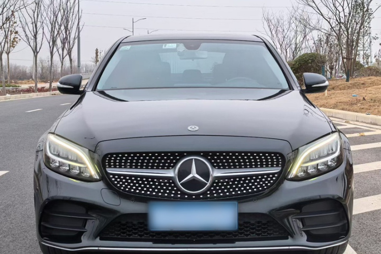 奔驰C级 2019款 C 260 L 运动版车身外观6004