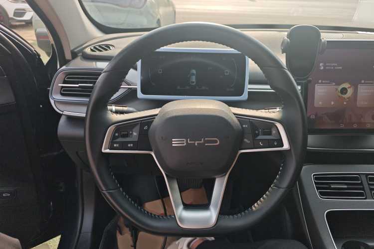 比亚迪 驱逐舰05 2024款 荣耀版 DM-i 55KM 豪华型中控内饰13