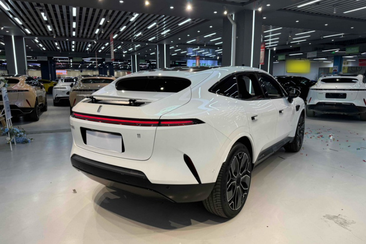 阿维塔11 2022款 长续航双电机版 5座车身外观6005