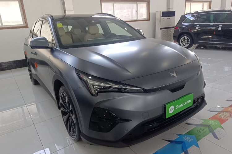 ARCFOX极狐 极狐 阿尔法T5(ARCFOX αT5) 2025款 630 神行版车身外观3