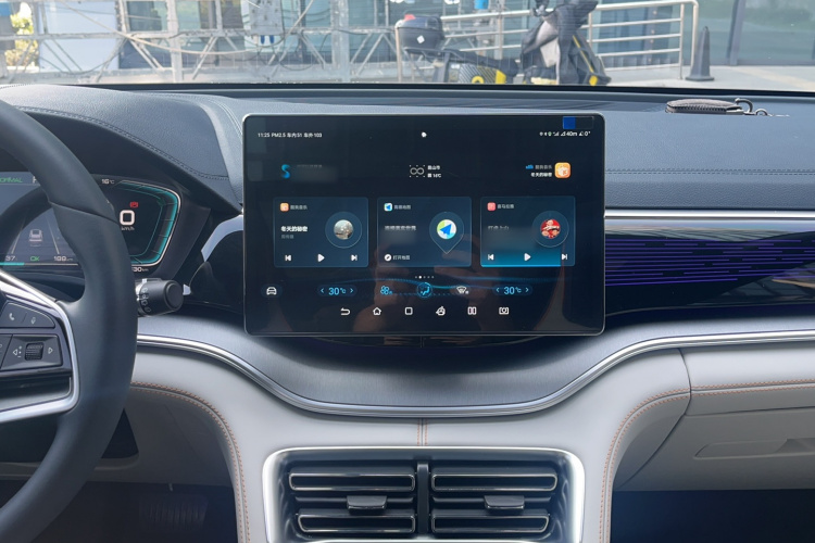 比亚迪 宋PLUS新能源 2021款 EV 旗舰型局部细节16