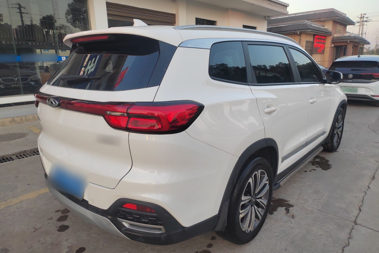 奇瑞 瑞虎8 2018款 1.5TCI 自动豪华型 5座车身外观7