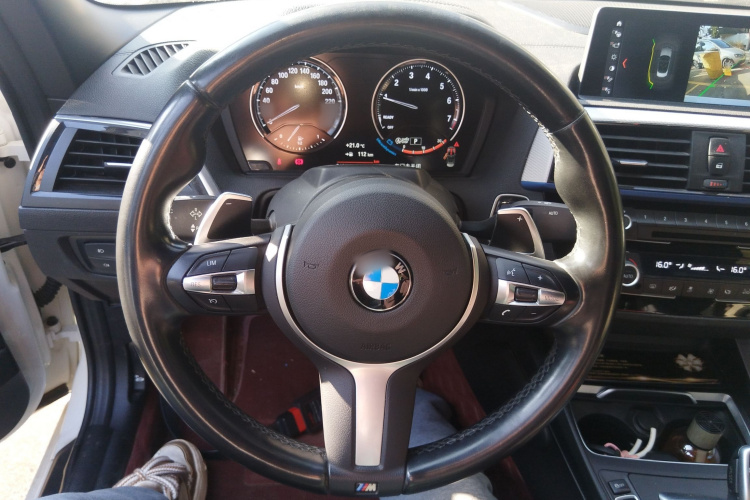 宝马2系(进口) 2019款 225i 敞篷轿跑车 尊享型 M运动套装中控内饰13