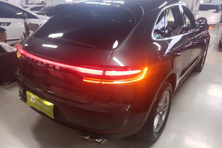 保时捷 2021款 Macan 2.0T车身外观7