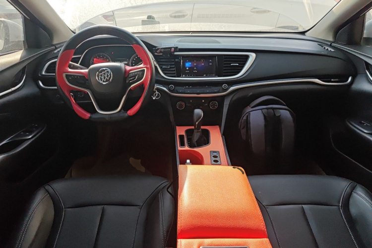 别克 英朗 2021款 改款 1.3T 自动轻混动精英型中控内饰12