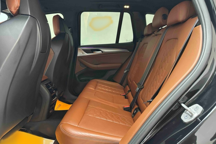 宝马X3 M 2021款 X3 M雷霆版中控内饰7001