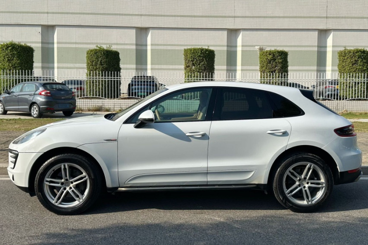 保时捷 2017款  Macan 2.0T车身外观6003