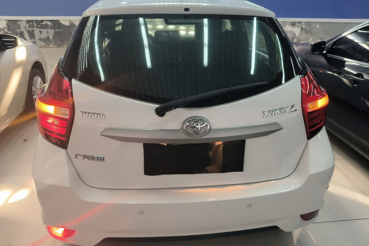丰田 YARiS L 致炫 2016款 改款 1.5G CVT炫动版车身外观6004
