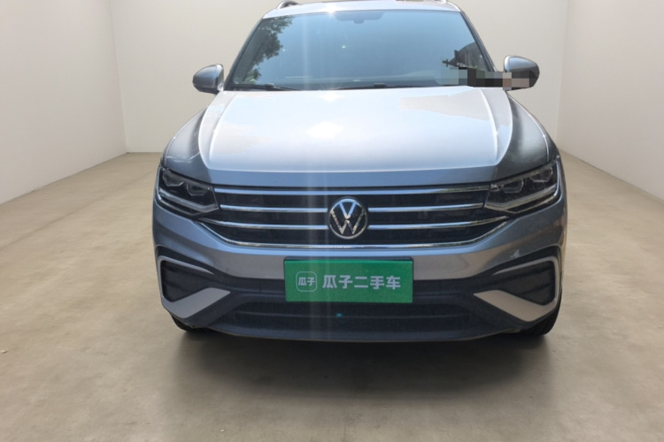 大众 途观L 2022款 330TSI 自动两驱智享版车身外观2