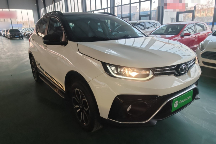 东南DX5 2019款 1.5L 手动豪华型车身外观3