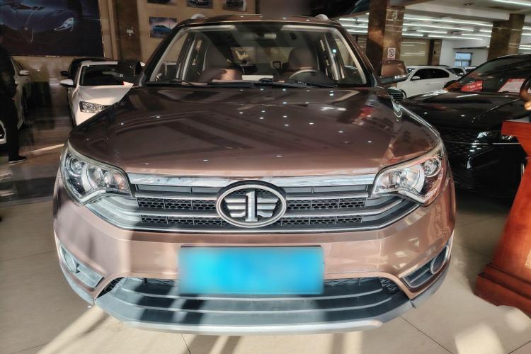 一汽 森雅R7 2016款 1.6L 手动智能型车身外观6001