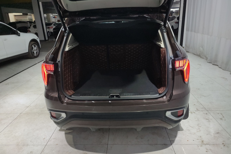 领克01 2017款 2.0T 两驱型Pro版局部细节23