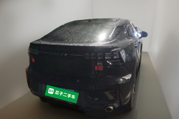 领克05 2020款 2.0TD 两驱耀Halo车身外观7