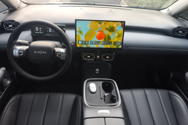 埃安 AION UT 2025款 420智享版中控内饰12