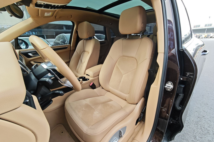保时捷 2014款 Macan 2.0T中控内饰7006