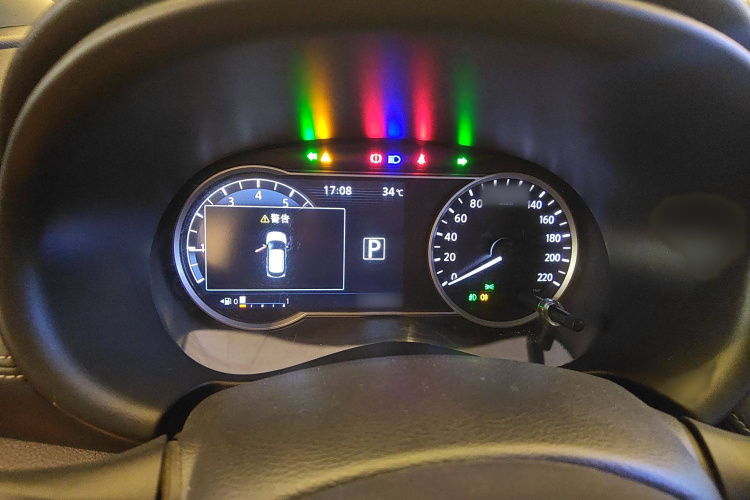 日产 劲客 2017款 1.5L CVT智行版局部细节14