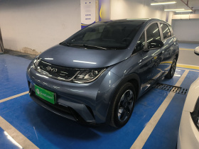 比亚迪 海豚 2025款 420km 时尚版