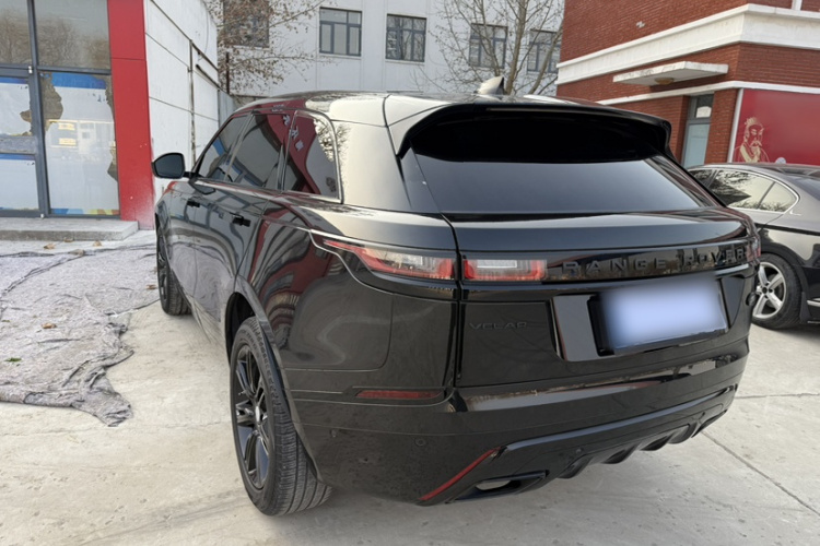 路虎 揽胜星脉 2022款 250PS 熠金珍藏版车身外观6003