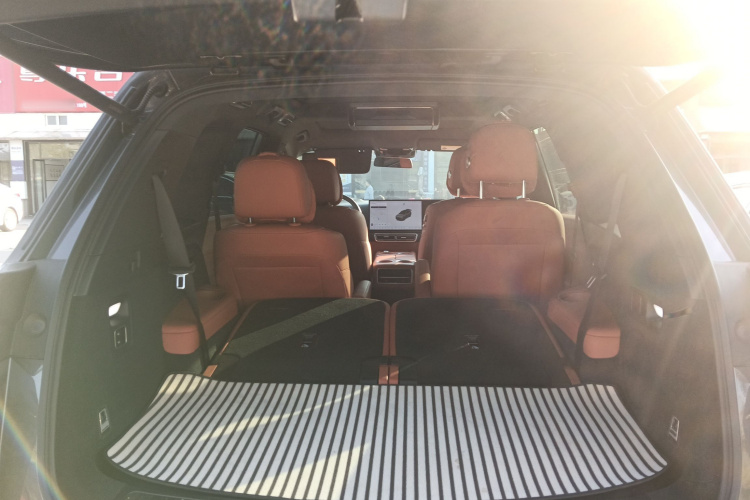 理想汽车 理想L8 2023款 Air局部细节23