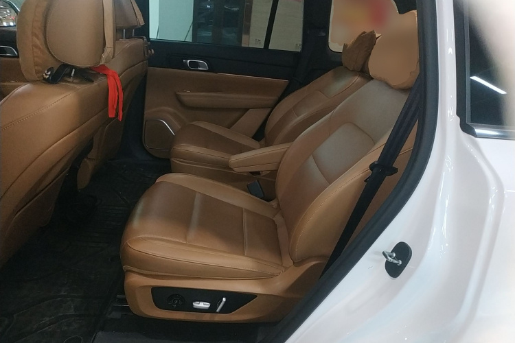 理想汽车 理想ONE 2021款 增程6座版中控内饰21