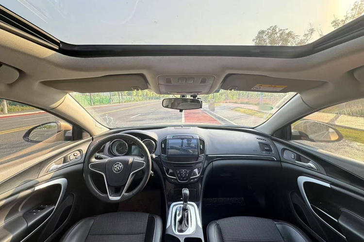 别克 君威 2015款 1.6T 领先技术型中控内饰7003