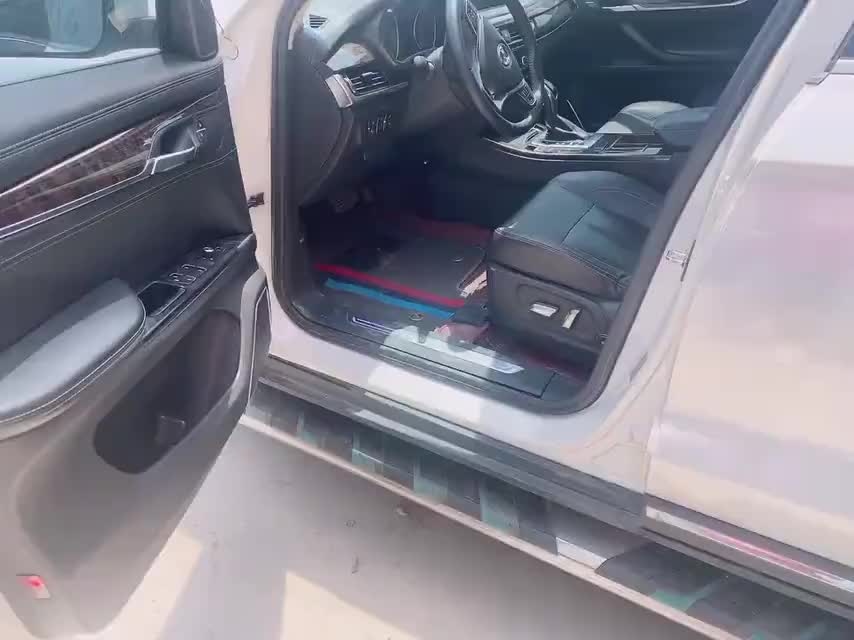 汉腾汽车 汉腾X7 2016款 2.0T DCT御马版实拍1