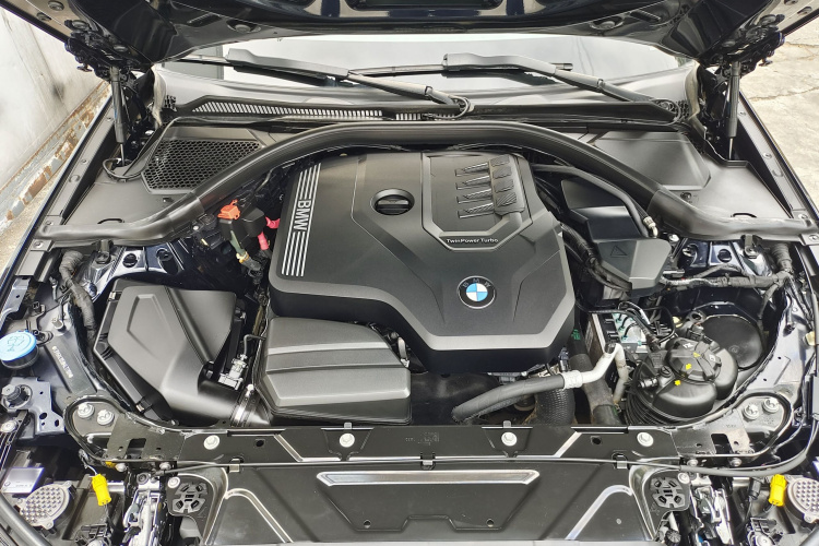 宝马3系 2022款 改款 325Li M运动曜夜套装中控内饰7008