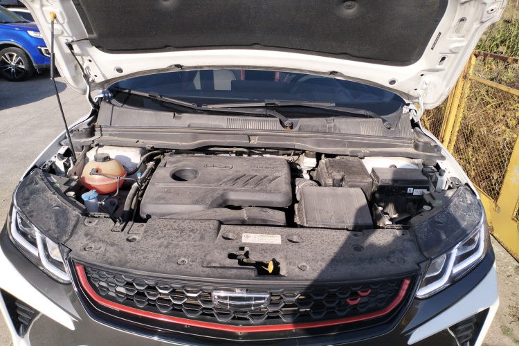 吉利汽车 缤越 2021款 1.4T DCT钻石版机舱底盘24