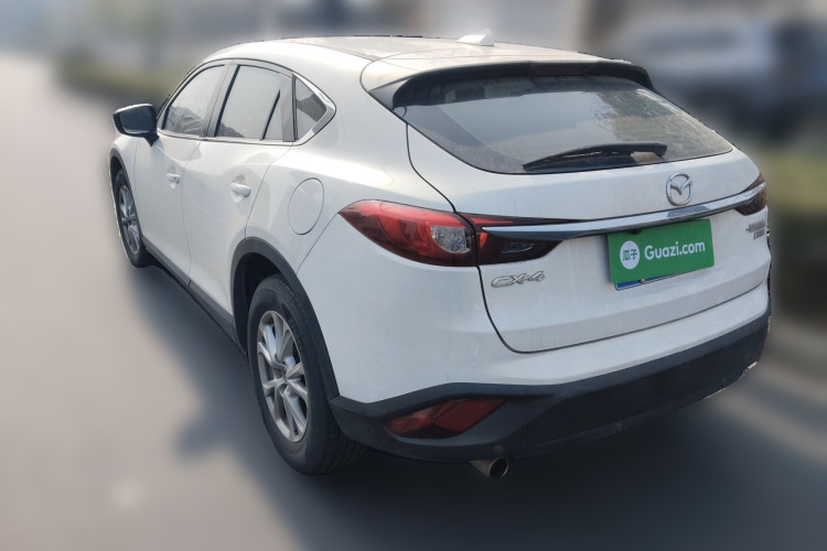 马自达CX-4 2016款 2.0L 自动两驱蓝天活力版车身外观5