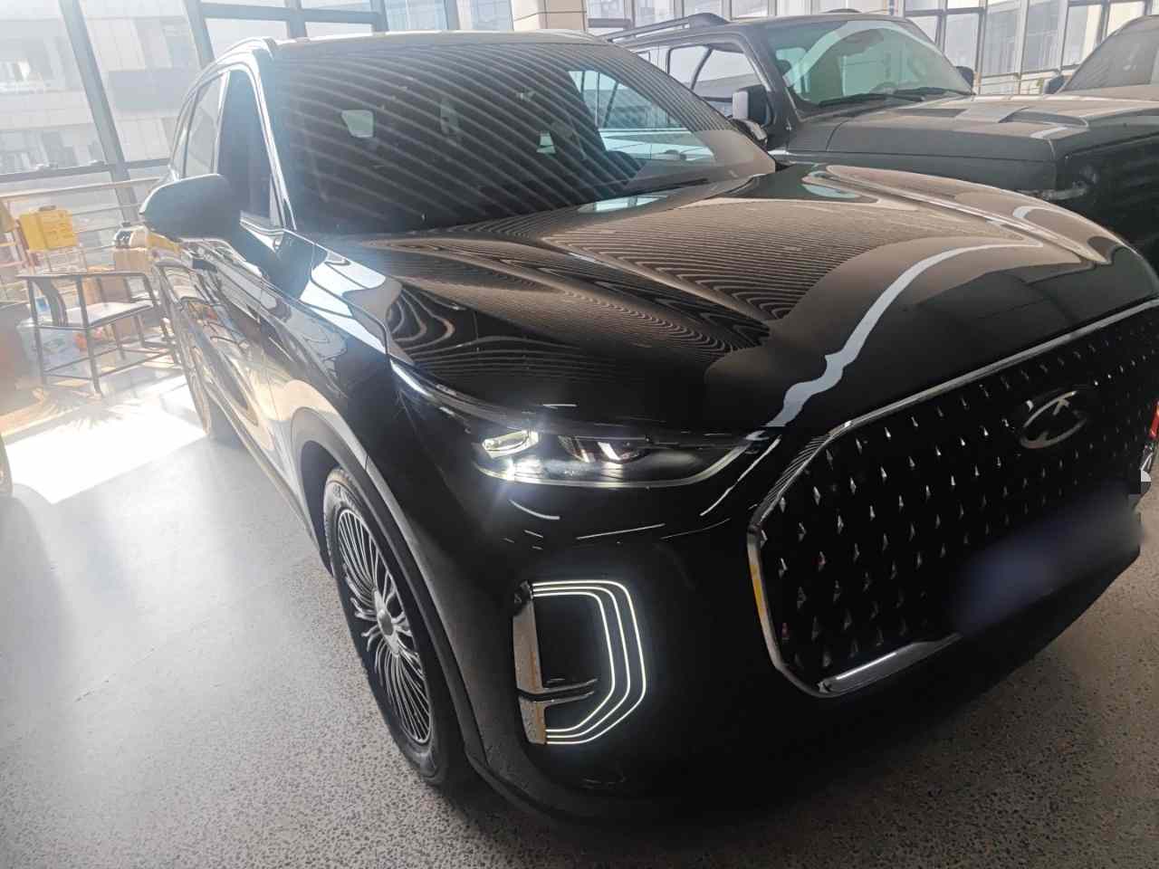 奇瑞 瑞虎8 L 2024款 2.0T 两驱尊贵版 5座(5)