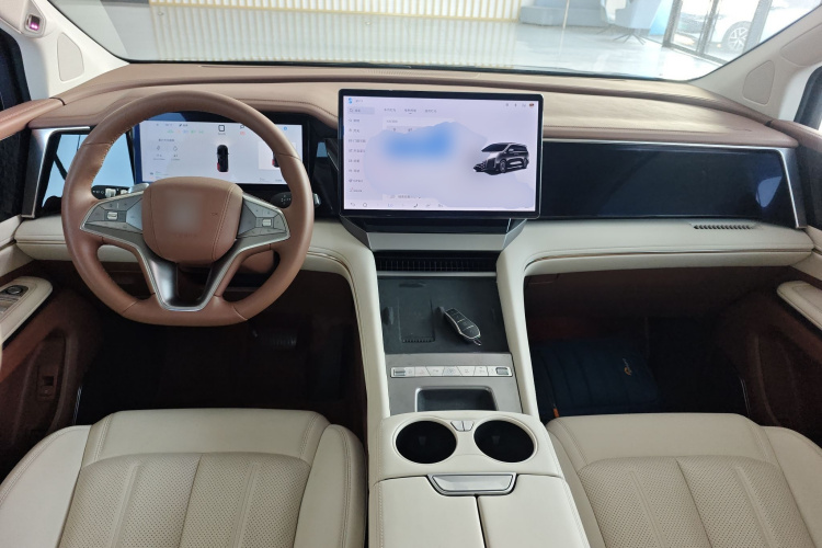 比亚迪 夏 2025款 DM-i 1.5T 180km 卓越型中控内饰12