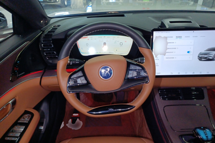 比亚迪 汉 2022款 EV 创世版 715KM前驱旗舰型局部细节13