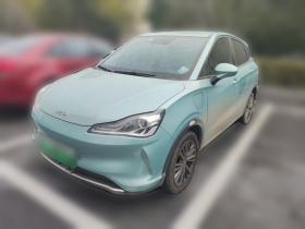 哪吒汽车 哪吒V 2022款 潮 400 Lite