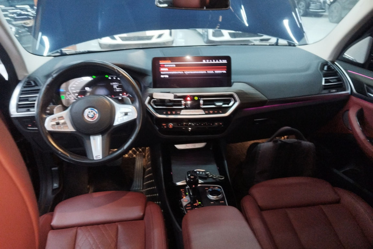 宝马X3 2022款 改款二 xDrive30i 领先型 M曜夜套装中控内饰7002