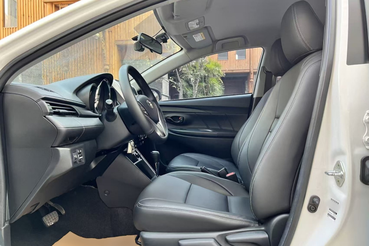 丰田 威驰 2021款 1.5L CVT创行版中控内饰19