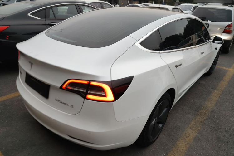 特斯拉 Model 3 2020款 改款 标准续航后驱升级版车身外观6005