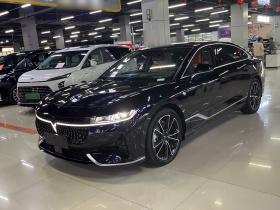 岚图汽车 岚图追光 2024款 PHEV 四驱超长续航旗舰版