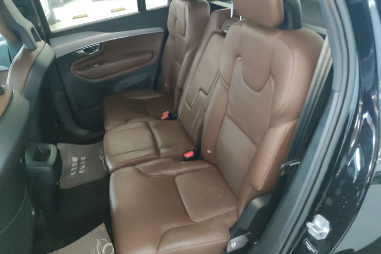 沃尔沃XC90 2020款 T5 智行豪华版 5座中控内饰7004