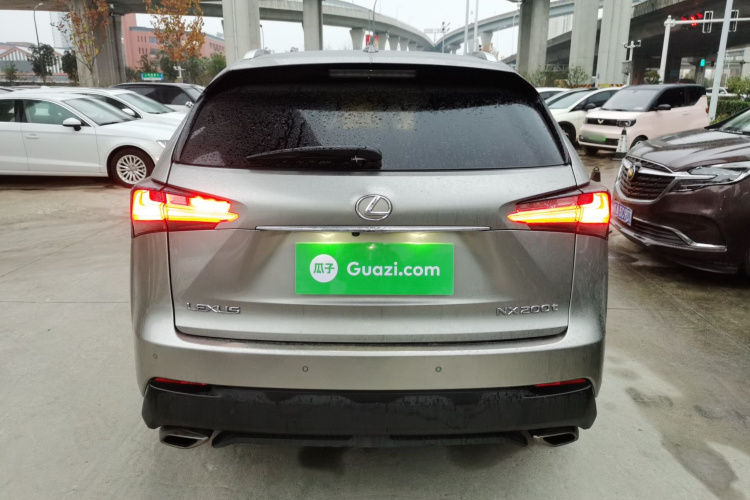 雷克萨斯NX 2015款 200t 全驱 锋尚版车身外观6