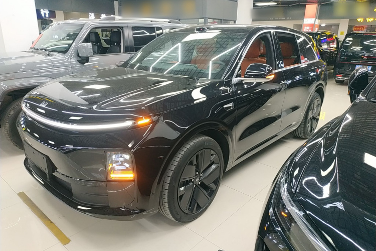 理想汽车 理想L6 2025款 Max 智能焕新版车身外观6003