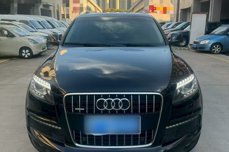 奥迪Q7 2014款 35 TDI 运动型车身外观6007