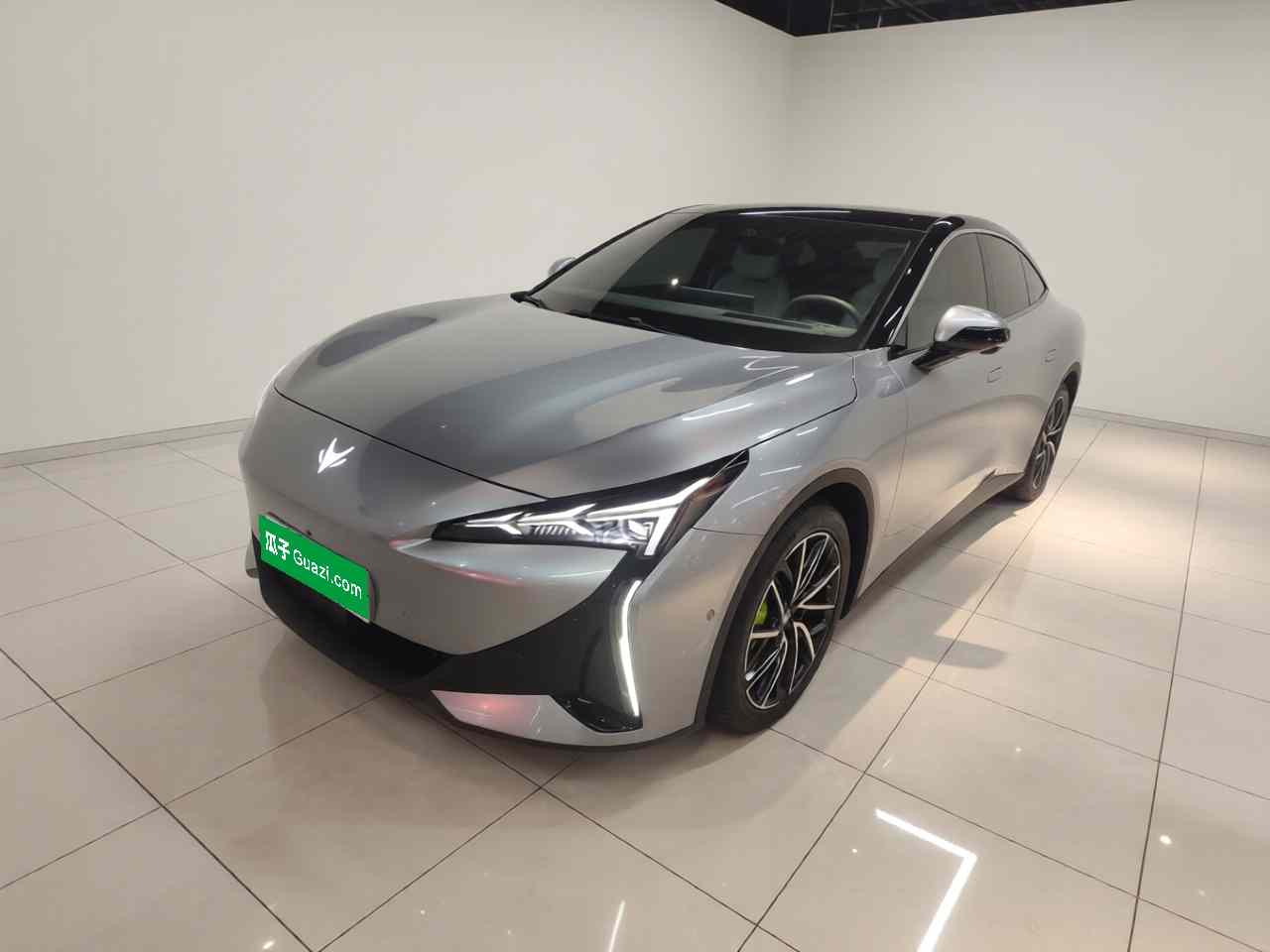 ARCFOX极狐 极狐 阿尔法S5 2024款 560MAX 185kW(2)