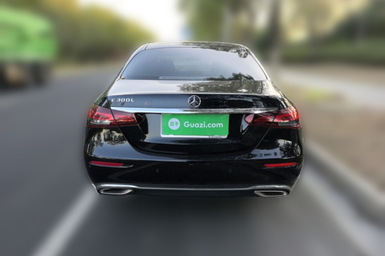 奔驰E级 2021款 改款 E 300 L 时尚型车身外观6004