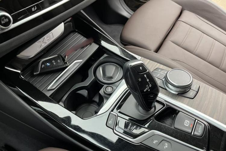 宝马X3 2018款 xDrive28i 豪华套装 国VI中控内饰7006