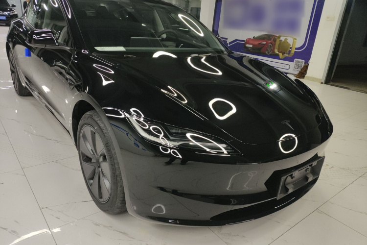 特斯拉 Model 3 2025款 改款 长续航全轮驱动版车身外观6002