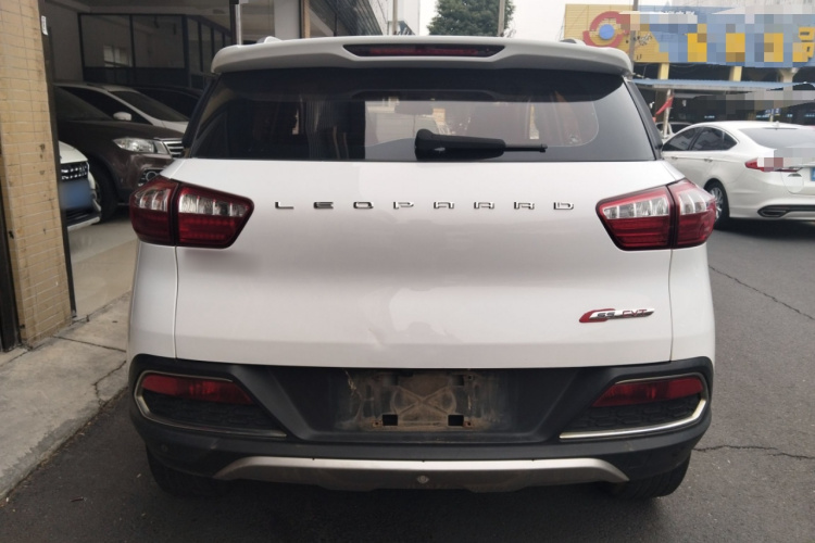 猎豹汽车 猎豹CS9 2017款 1.5L CVT风尚型车身外观6