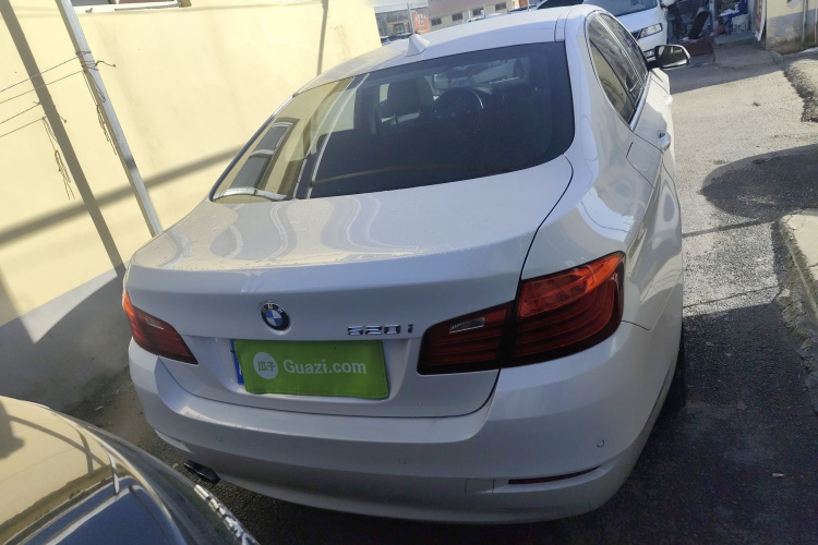 宝马5系(进口) 2014款 520i 典雅型车身外观6
