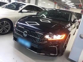 大众 帕萨特 2025款 出众款 330TSI 星空精英版